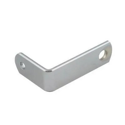 L support for chain guard