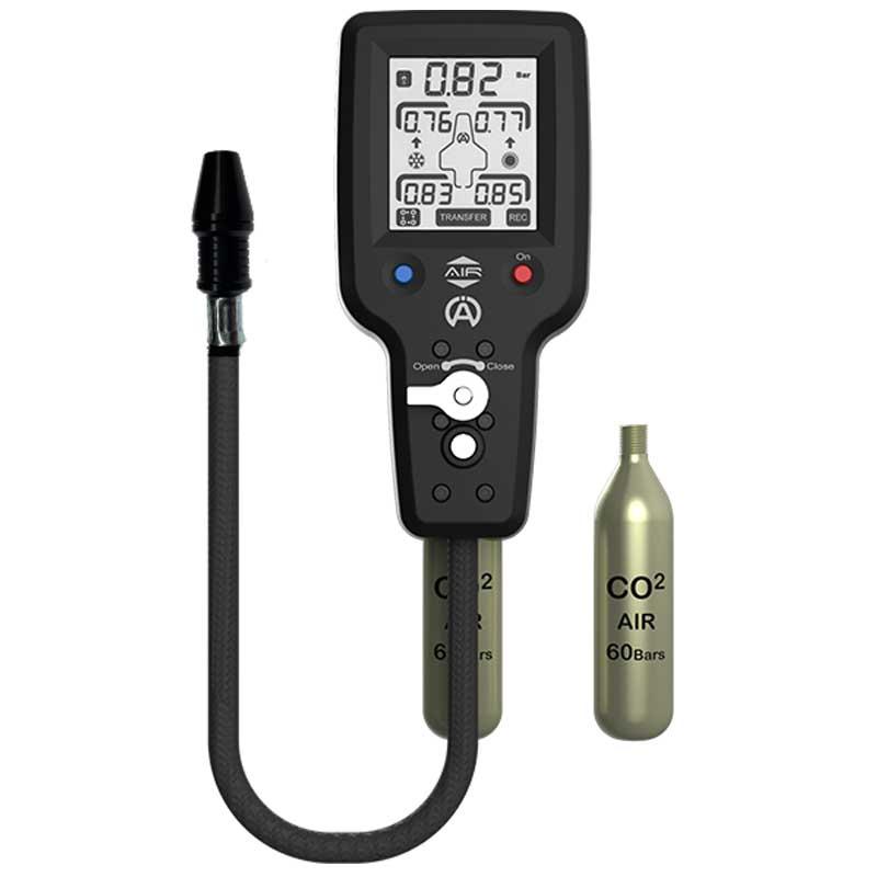 Tirecontrol AIR including transport bag.